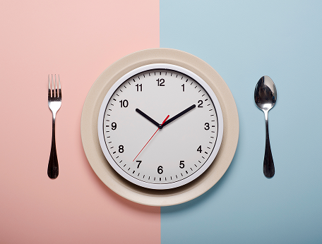 Таблетки, драже или капсулы: в какой форме принимать ферменты, чтобы поддержать пищеварение?